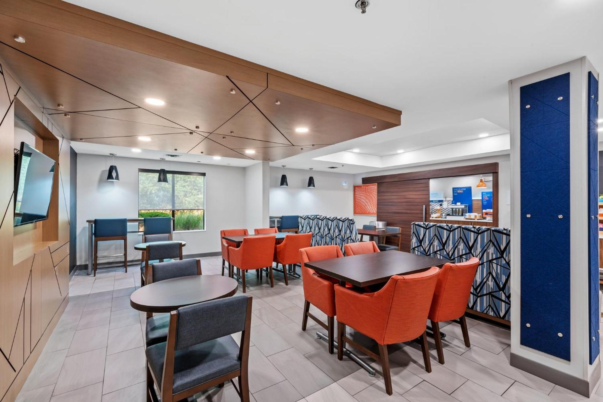Holiday Inn Express & Suites Maumelle By Ihg Exterior foto
